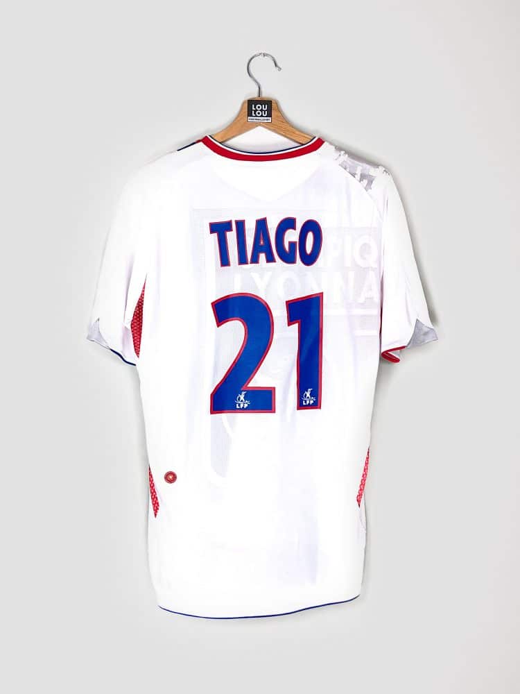 2006-2007 /  Tiago 🇵🇹 /  M  / Olympique Lyonnais Home