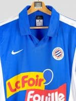 Détail de la face avant du maillot retro Montpellier HSC 2010-2011 en bleu