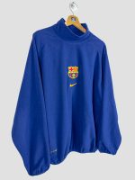 polaire-entrainement-barca-1998-1999-nike-collector-vue-frontale Polaire d'entraînement collector FC Barcelone 1998-1999 Nike vue frontale avec écusson et swoosh orange